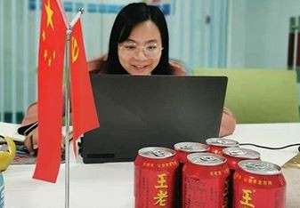 Dịch vụ nụ cười luôn ở đó