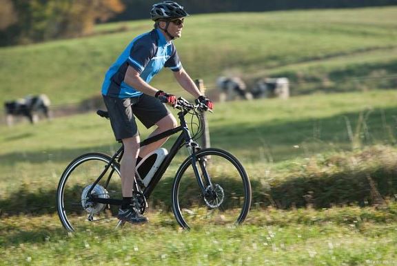 Giải pháp kết nối sạc pogopin từ tính cho xe đạp điện