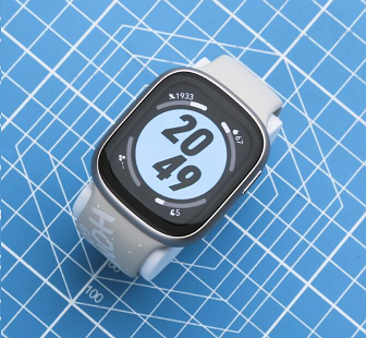 Honor Watch4 Sử dụng sạc pin Pogo